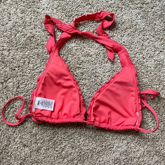 2 bikin tops. Red and coral Mossimo brand - Picture 6 of 7